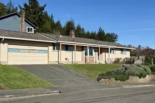 2390 Madrona St, North Bend, OR 97459 - Photo 1