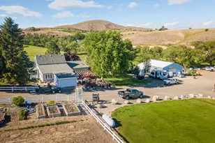 42139 Dry Gulch Rd, Richland, OR 97870 - Photo 1