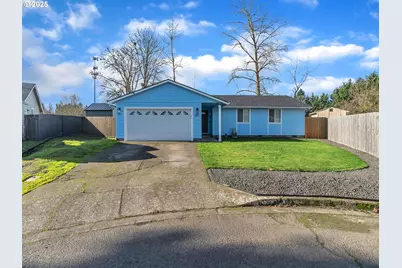 550 N 6th Pl, Harrisburg, OR 97446 - Photo 1