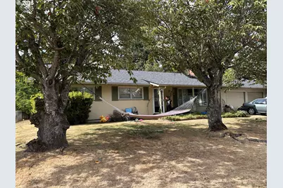 5305 SE Oakland Ave, Milwaukie, OR 97267 - Photo 1