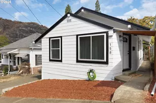 158 SE Houck Ave, Roseburg, OR 97470 - Photo 1