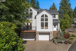 3224 SW Arnold St, Portland, OR 97219 - Photo 1