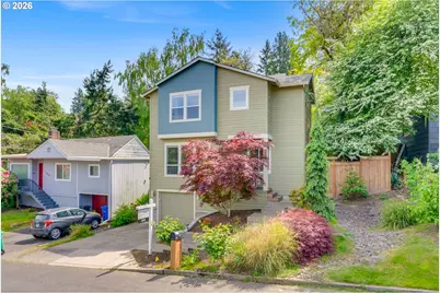 3014 SW Iowa St, Portland, OR 97239 - Photo 1