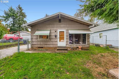 4828 SE 84th Ave, Portland, OR 97266 - Photo 1