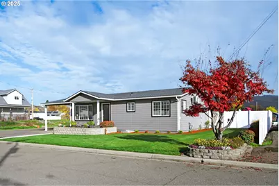 3721 Joe Ave, Roseburg, OR 97471 - Photo 1