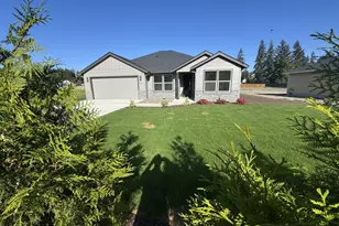 121 Gassman Rd, Castle Rock, WA 98611 - Photo 1