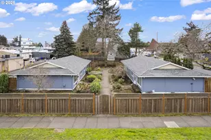 7450 N Portsmouth Ave, Portland, OR 97203 - Photo 1