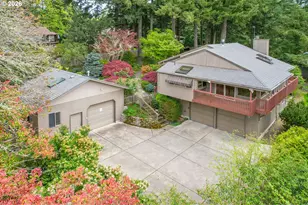 1839 SW Collins Ct, Portland, OR 97219 - Photo 1