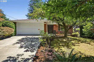 7806 N Washburne Ave, Portland, OR 97217 - Photo 1