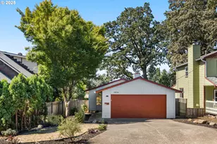 1034 Columbia Ave, Gladstone, OR 97027 - Photo 1