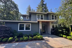 18221 Bickel Ct, Lake Oswego, OR 97035 - Photo 1