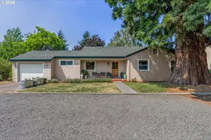 3200 Clemmons Dr, Hood River, OR 97031 - Photo 1
