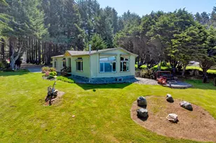 94445 Riley Ln, Gold Beach, OR 97444 - Photo 1