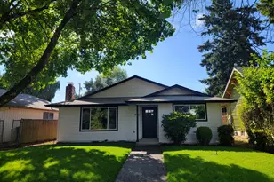 945 18th St, Salem, OR 97301 - Photo 1