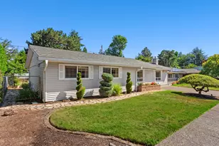 16515 NE Everett Ct, Portland, OR 97230 - Photo 1