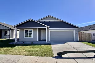 862 NE Laurel Spgs Dr, Hermiston, OR 97838 - Photo 1