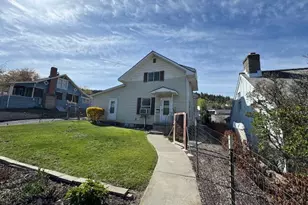 304 E Main St, John Day, OR 97845 - Photo 1