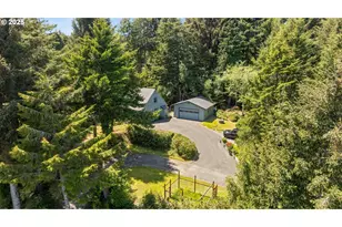 90252 Knob Noster Ln, Coos Bay, OR 97420 - Photo 1