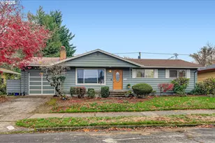 10832 SE Stephens St, Portland, OR 97216 - Photo 1
