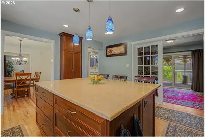 1868 SE Oak St, Hillsboro, OR 97123 - Photo 12