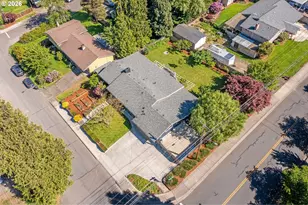 1868 SE Oak St, Hillsboro, OR 97123 - Photo 46