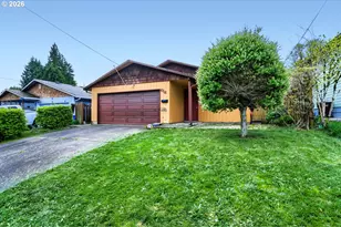 618 Division St, Oregon City, OR 97045 - Photo 1
