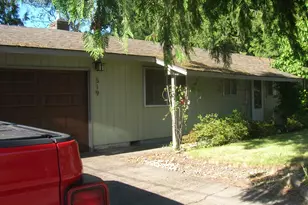 519 E 7th St, La Center, WA 98629 - Photo 1