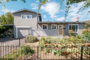 1005 SW 12th Ave, Albany, OR 97321 - Photo 1