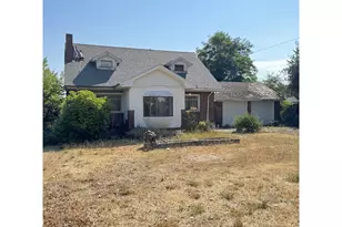 750 SE 135th Ave, Portland, OR 97233 - Photo 1