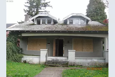 6114 N Kerby Ave, Portland, OR 97217 - Photo 1