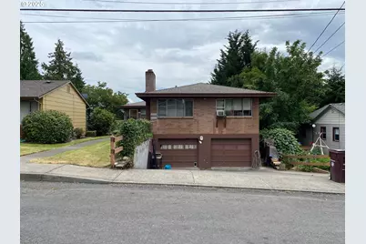 4134 SE Washington St, Milwaukie, OR 97222 - Photo 1