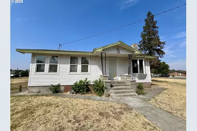 310 SE 7th St, Hermiston, OR 97838 - Photo 1