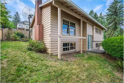 6140 SW 30th Ave, Portland, OR 97239 - Photo 1