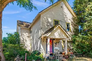 1909 17th Ave, Forest Grove, OR 97116 - Photo 1