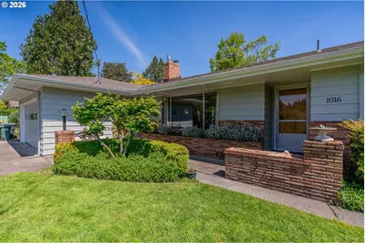1016 NE 10th Ave, Hillsboro, OR 97124 - Photo 1