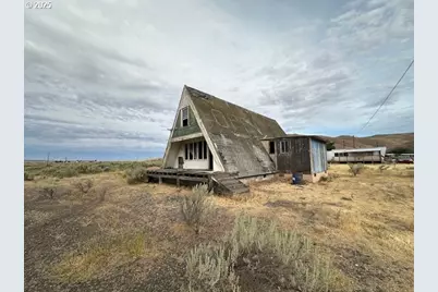 111 Roosevelt Ave, Roosevelt, WA 99356 - Photo 1