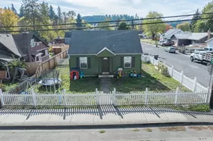 2303 Long St, Sweet Home, OR 97386 - Photo 1