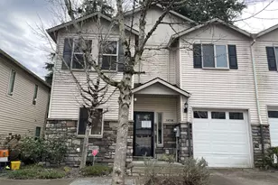 14728 NE Flanders St, Portland, OR 97230 - Photo 1