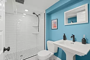 725 NE 79th Ave, Portland, OR 97213 - Photo 42