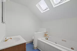 725 NE 79th Ave, Portland, OR 97213 - Photo 30