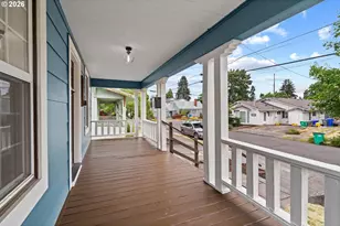 725 NE 79th Ave, Portland, OR 97213 - Photo 4