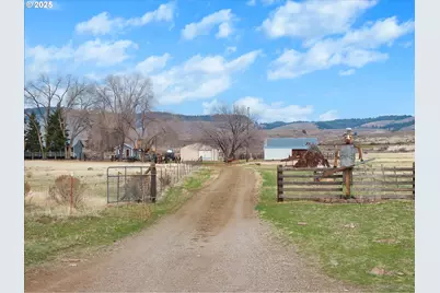 27877 Skinner Ln, Baker City, OR 97814 - Photo 1