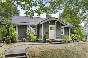 3804 SE Carlton St, Portland, OR 97202 - Photo 1