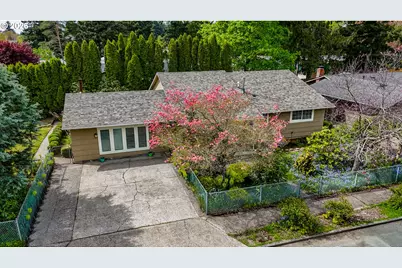 111 NE 194th Ave, Portland, OR 97230 - Photo 1