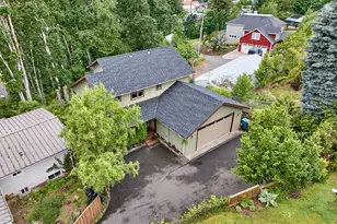 111 5th St, Silverton, OR 97381 - Photo 1