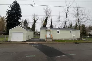 890 25th St SE, Salem, OR 97301 - Photo 1