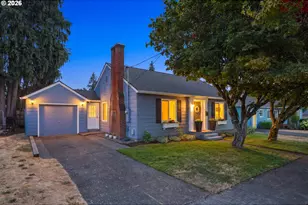 615 E Dartmouth St, Gladstone, OR 97027 - Photo 1