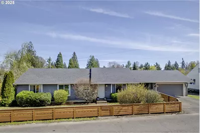 105 Warren St, Oregon City, OR 97045 - Photo 1