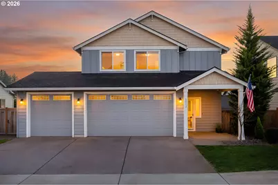 1092 E 1st Ave, Estacada, OR 97023 - Photo 1