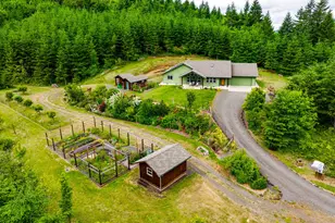 38334 McCauley Ridge Dr, Springfield, OR 97478 - Photo 1